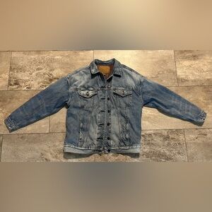 Oversized American Eagle jean jacket